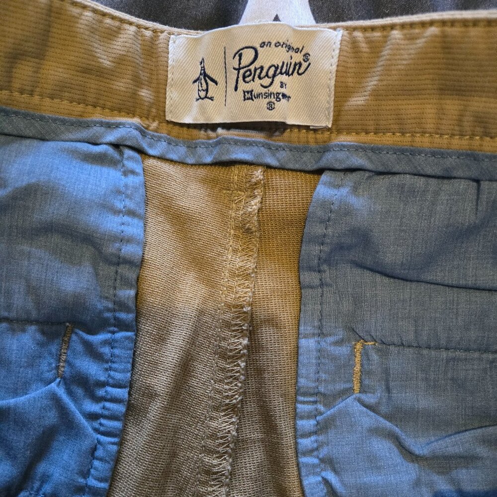 Penguin Shorts Size 32 - Picture 3 of 4